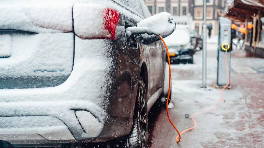 Electric car plug charging in the winter